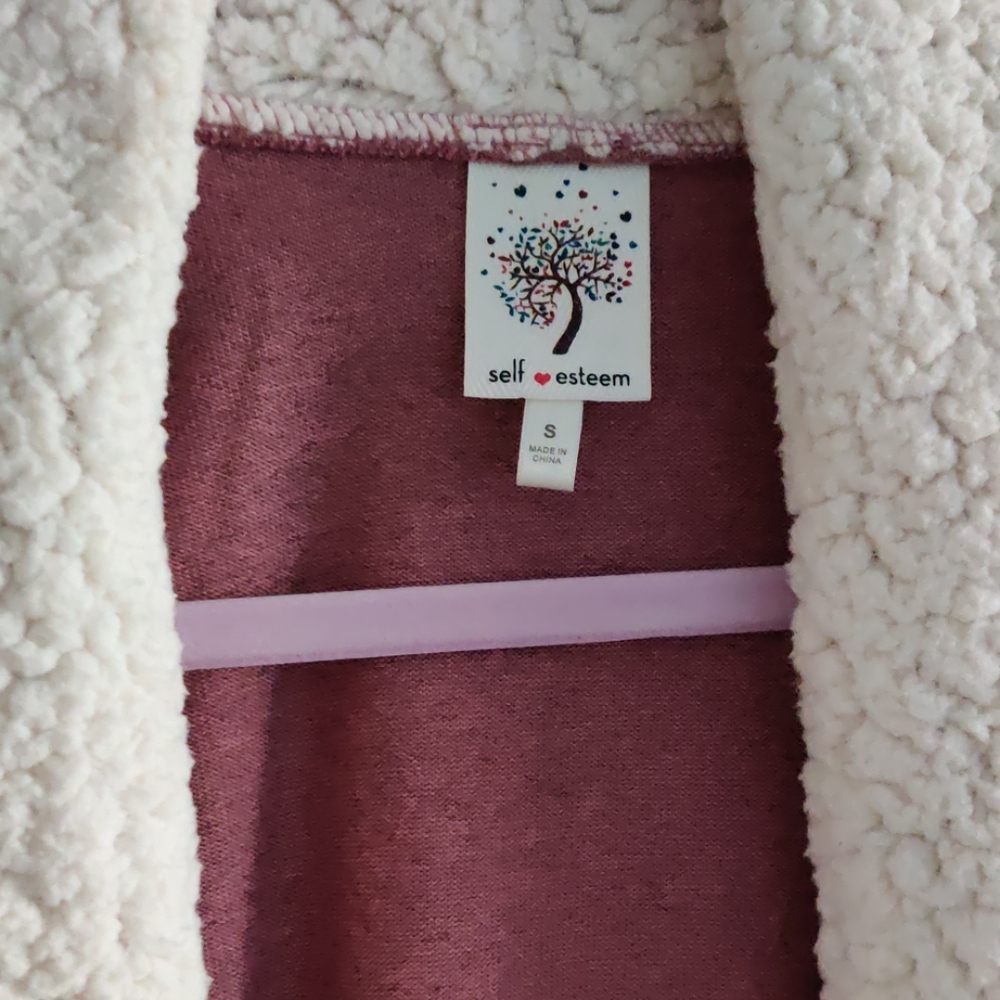 Shrug - Picture 4 of 5